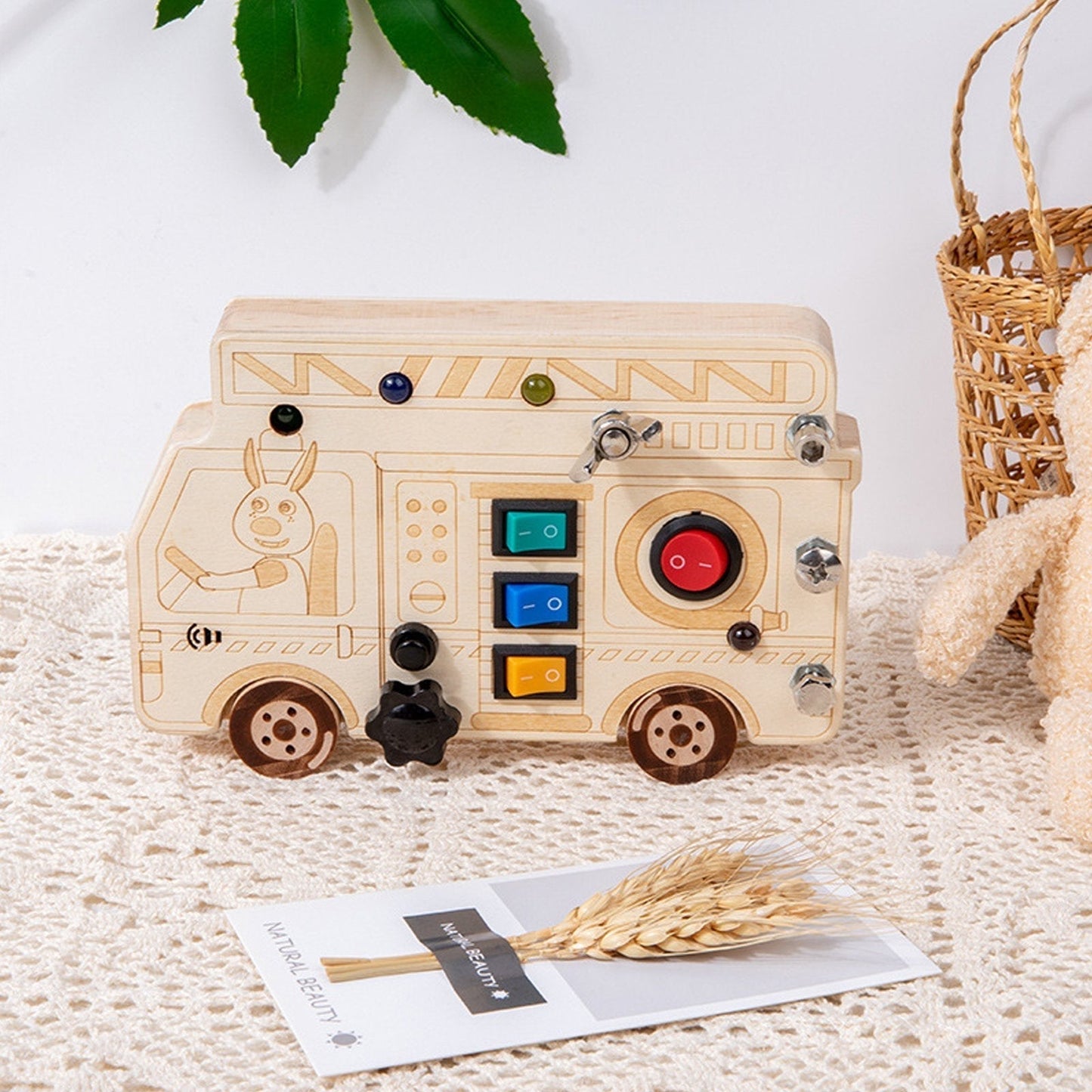 Tableau Montessori - BusyBoardCircuit™ - Camion de pompier - Mon BB Spot